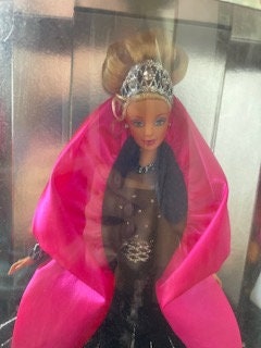 Happy Holidays Barbie 1998